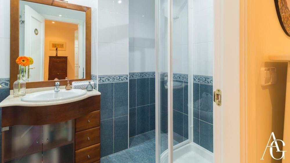 Apartamento Plaza De Espana Рибадео Экстерьер фото
